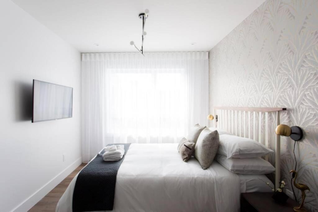 Wonderful Studio In Little Italy With Full Bath By Den Stays Montréal Exterior foto